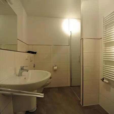 Apartment Zum Anker, Moderne Fuer 3 Personen In