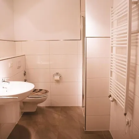 Appartement Zum Anker, Moderne Fuer 3 Personen In Zingst